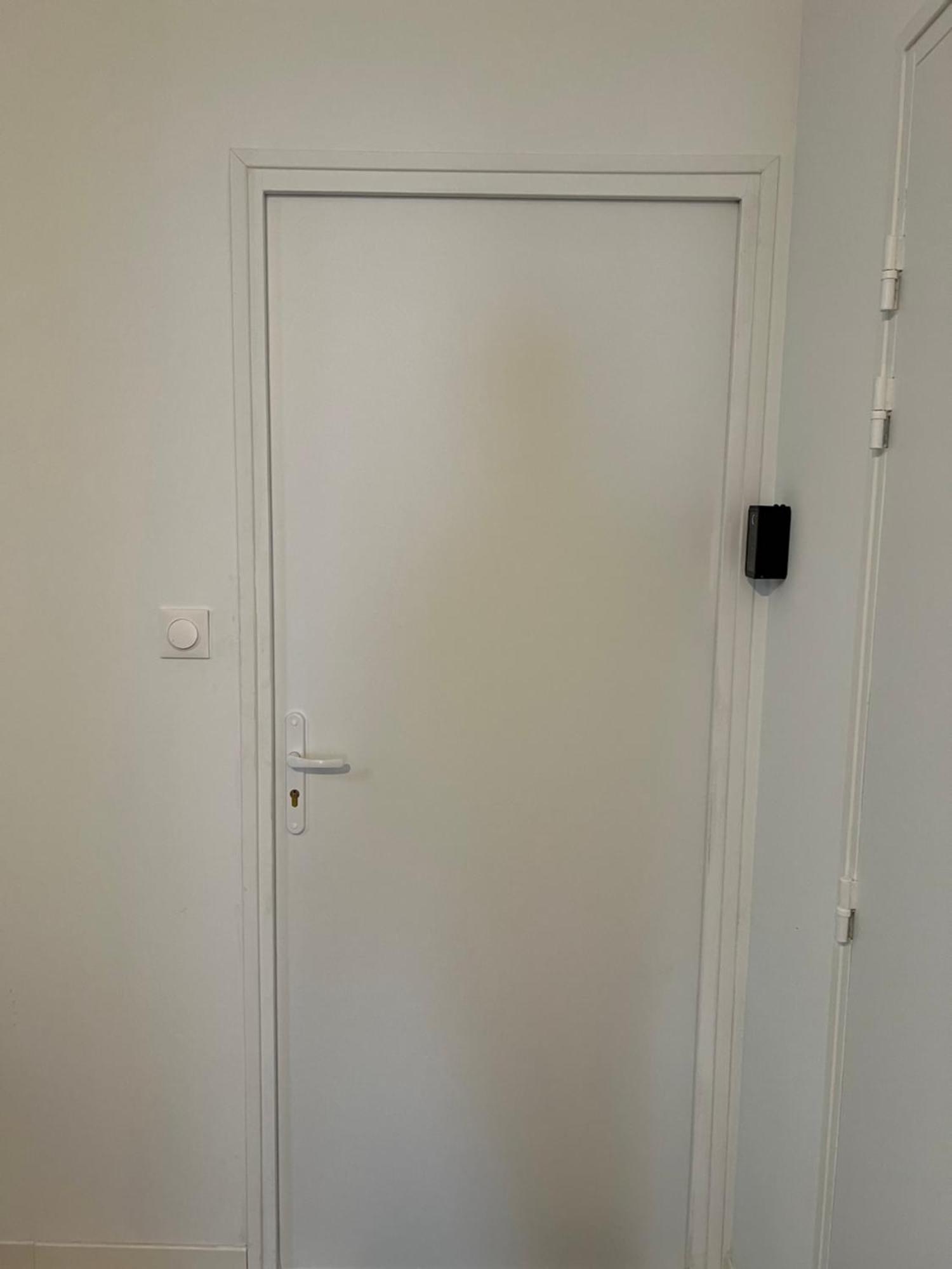 Fenix Appartement T2 40 M2 Cosy Rdc Plein Centre Ville Pierrelatte Exterior photo