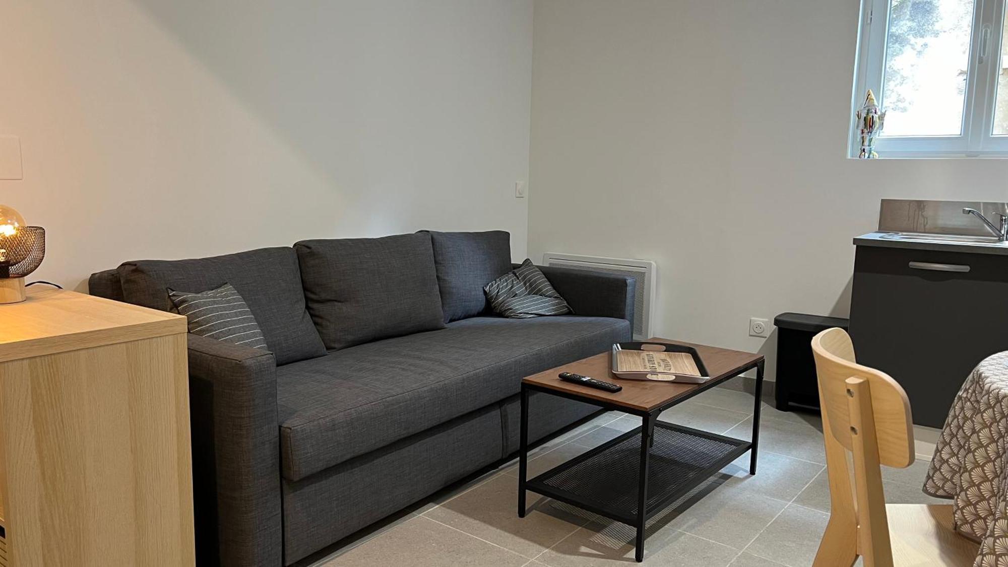 Fenix Appartement T2 40 M2 Cosy Rdc Plein Centre Ville Pierrelatte Exterior photo