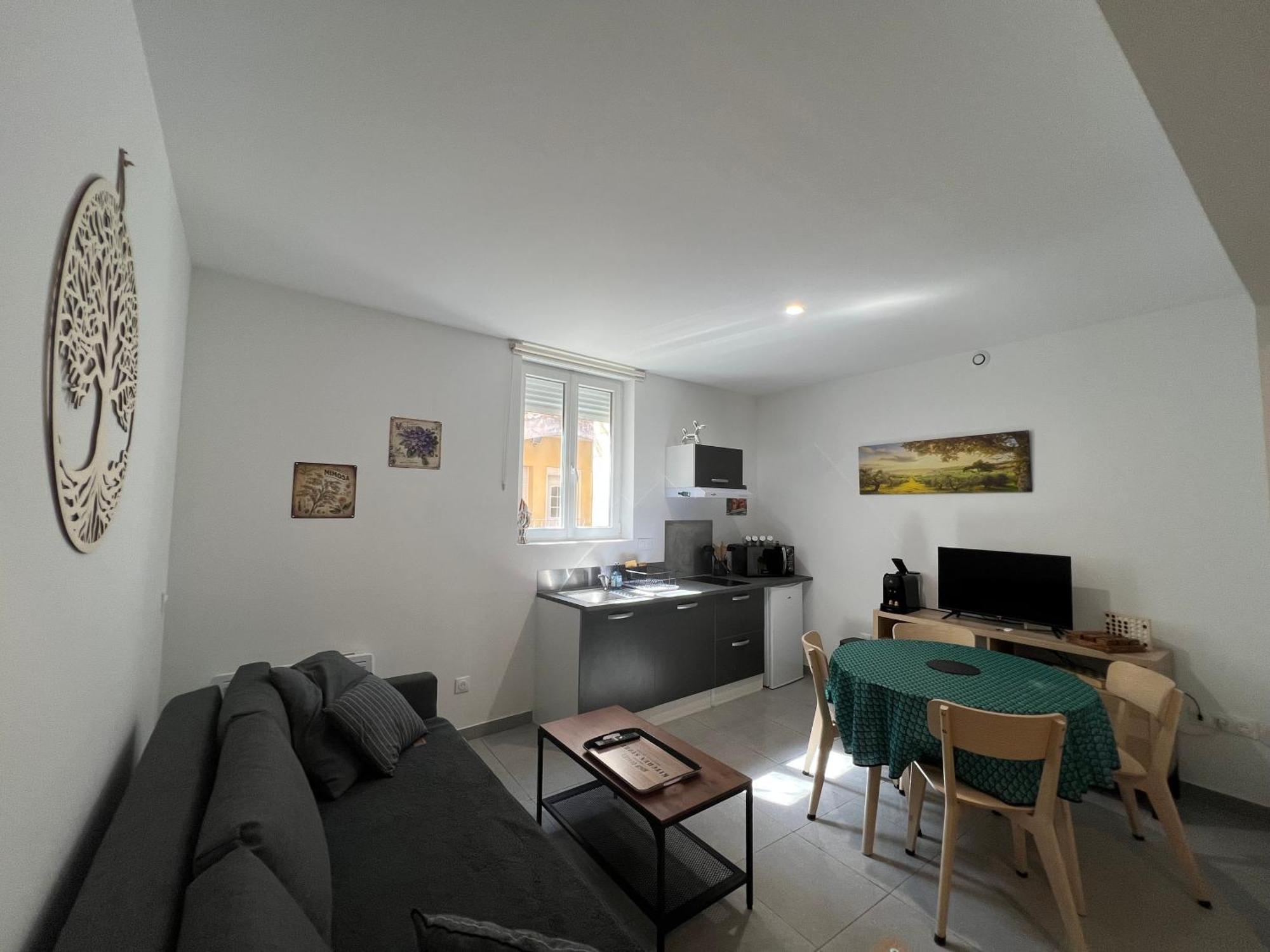 Fenix Appartement T2 40 M2 Cosy Rdc Plein Centre Ville Pierrelatte Exterior photo